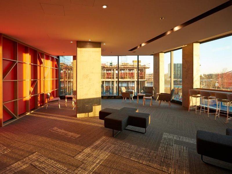 Alt Hotel Calgary East Village 外观 照片