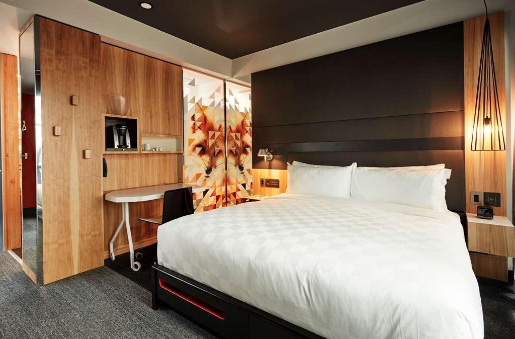 Alt Hotel Calgary East Village 客房 照片