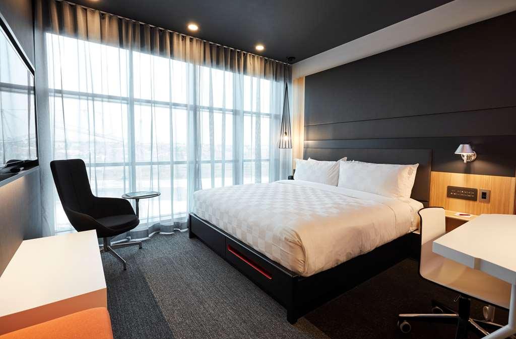 Alt Hotel Calgary East Village 客房 照片