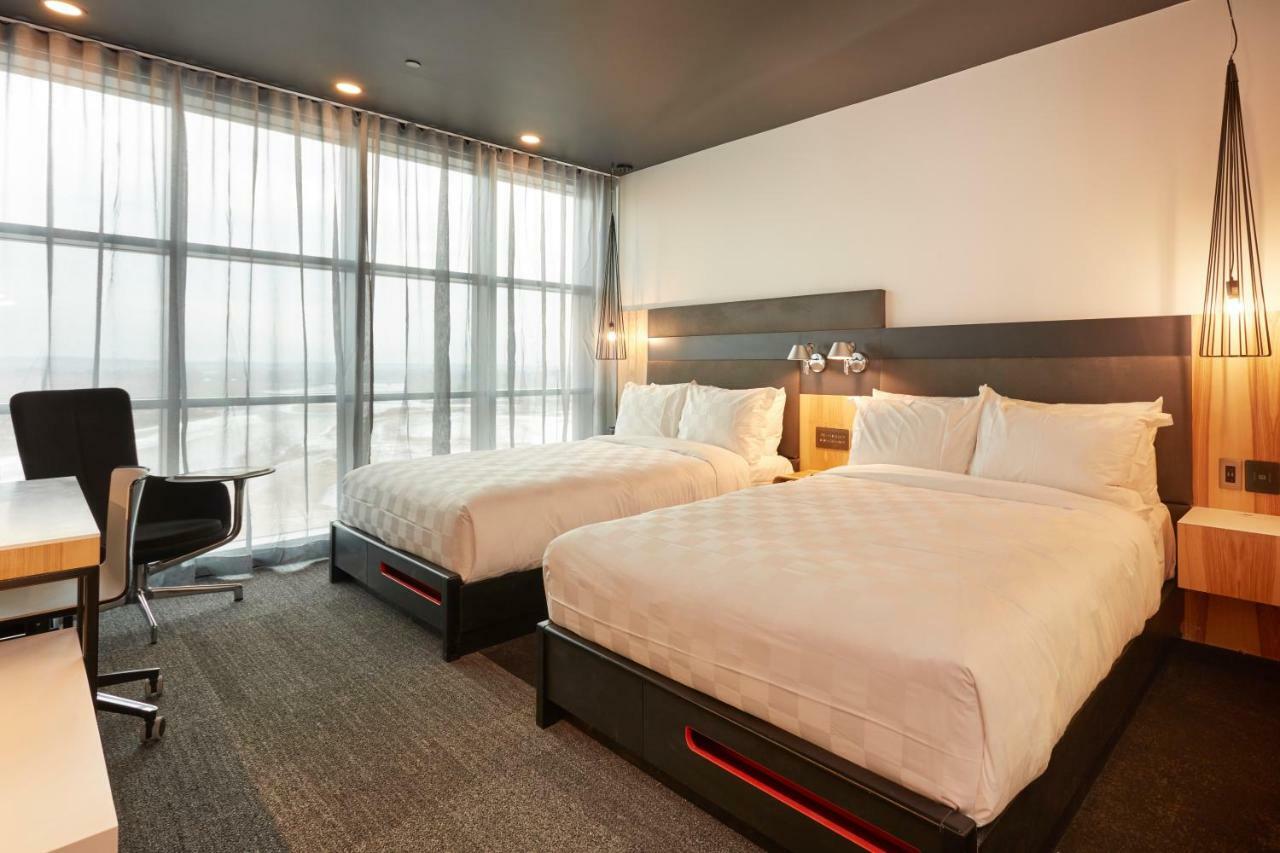 Alt Hotel Calgary East Village 外观 照片