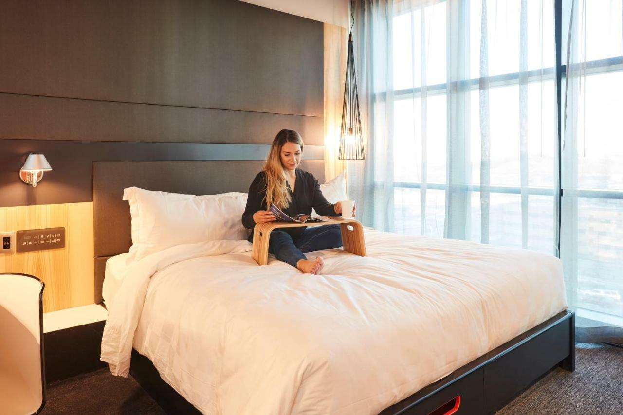 Alt Hotel Calgary East Village 外观 照片