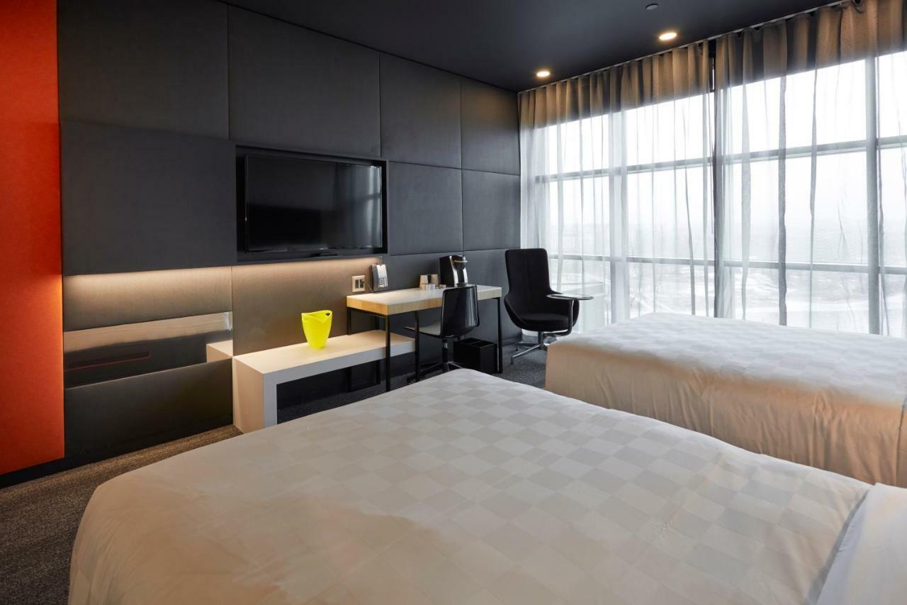 Alt Hotel Calgary East Village 外观 照片