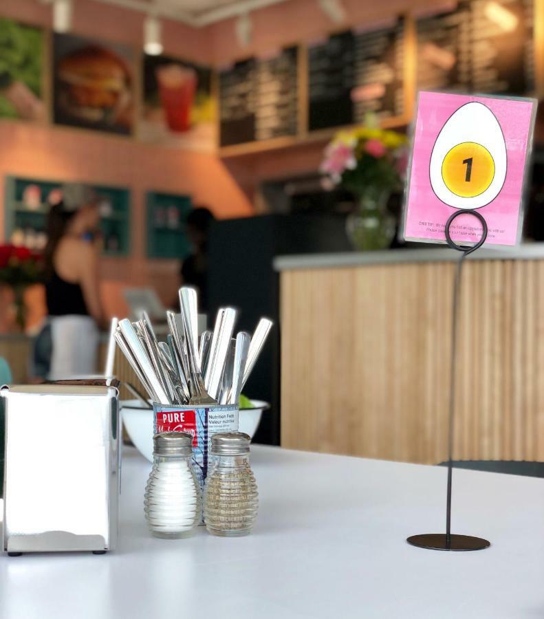 Alt Hotel Calgary East Village 外观 照片